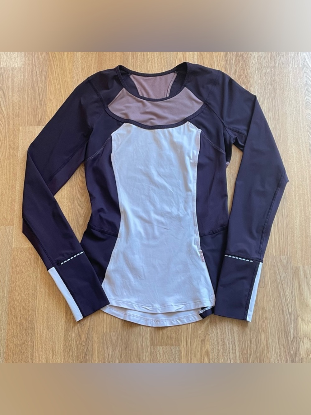 LULULEMON Trail Bound Long Sleeve Shirt Size 4